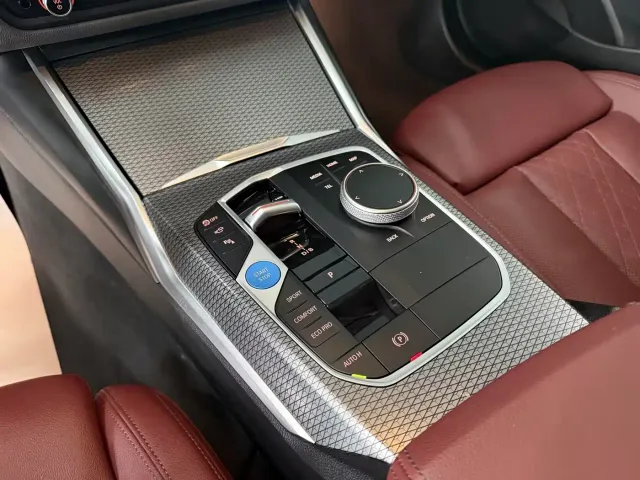 BMW i3 — Фото автомобиля 11