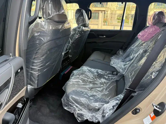 Lexus LX — Фото автомобиля 17