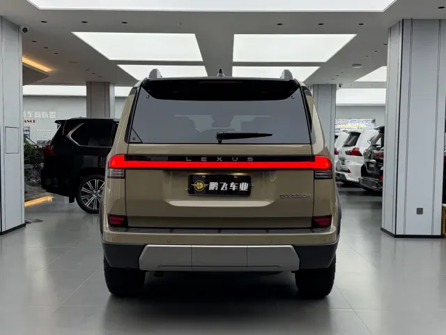 Lexus GX — Фото автомобиля 3