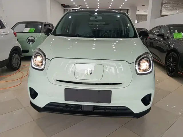 Leapmotor T03 — Фото автомобиля 2