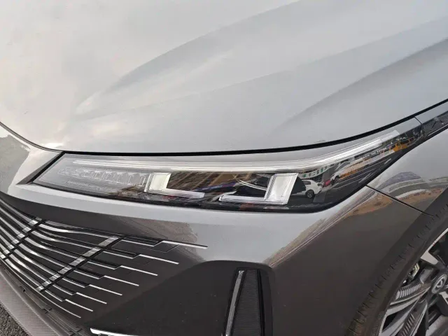 Changan Eado — Фото автомобиля 15