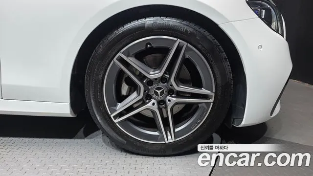 Mercedes-Benz E-Class W213 — Фото автомобиля 6