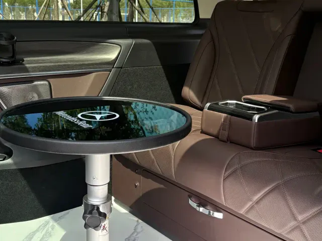 Mercedes-Benz V-Class — Фото автомобиля 9