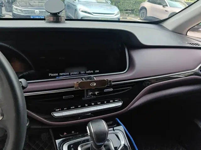 GAC Trumpchi M6 — Фото автомобиля 5