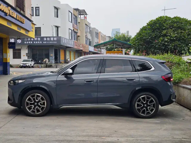 BMW X1 — Фото автомобиля 8