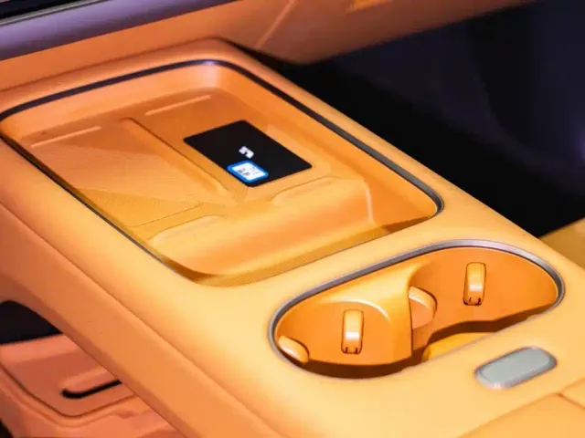 Li Auto i6 — Фото автомобиля 15