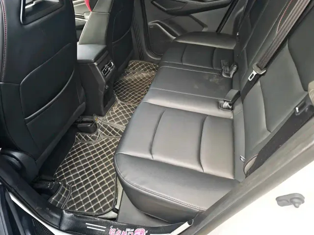 Changan X5 Plus — Фото автомобиля 11