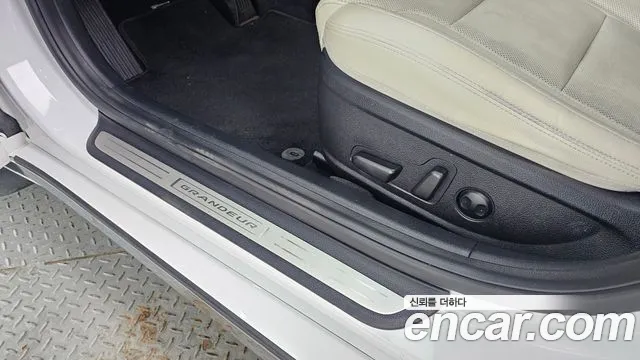 Hyundai Grandeur — Фото автомобиля 27