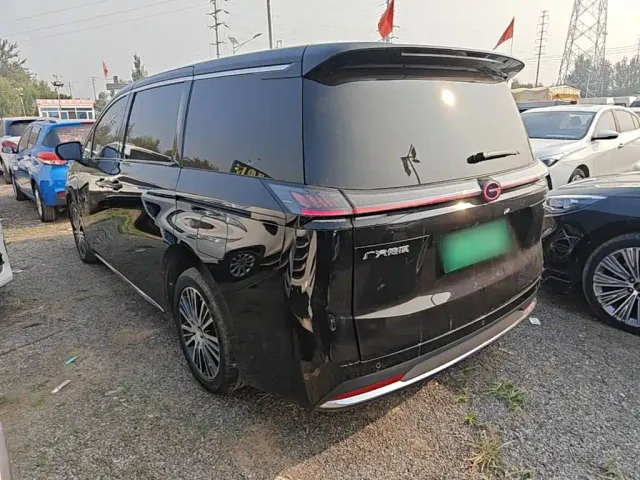 GAC Trumpchi Trumpchi E8 NEV 2024 Model 150km MAX+ — Фото автомобиля 4