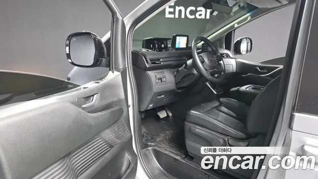 Hyundai Staria — Фото автомобиля 15