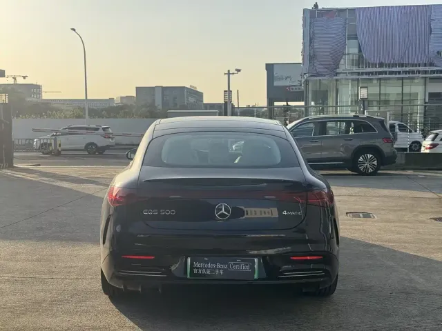 Mercedes-Benz EQS — Фото автомобиля 16