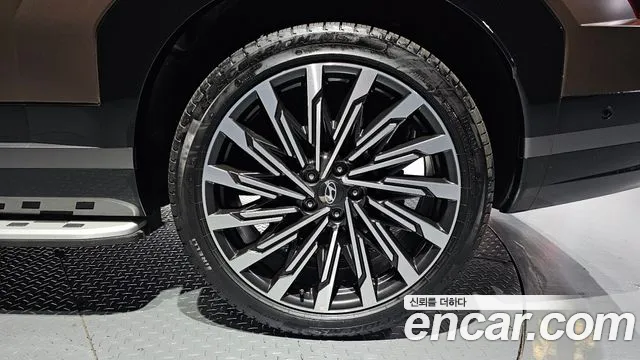 Hyundai Santa Fe MX5 — Фото автомобиля 6