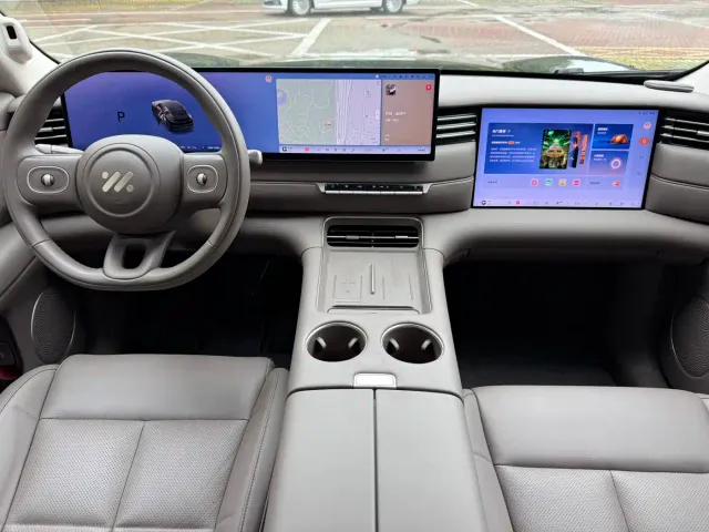 IM Motors LS6 — Фото автомобиля 5