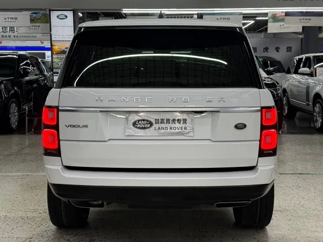 Land Rover Range Rover — Фото автомобиля 9