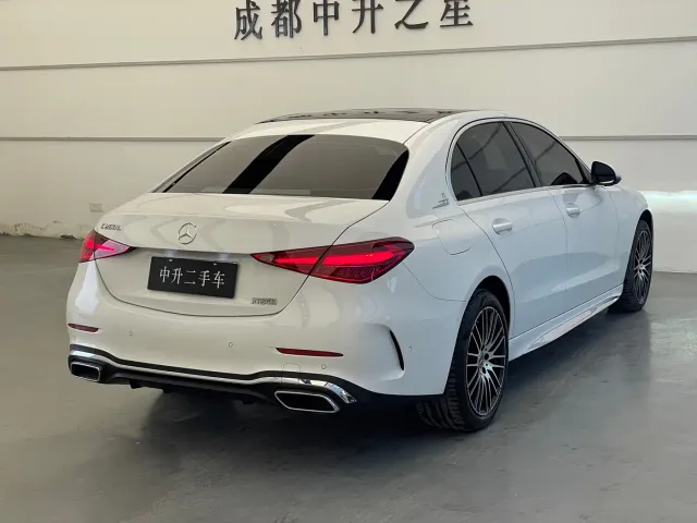 Mercedes-Benz C-Class — Фото автомобиля 19
