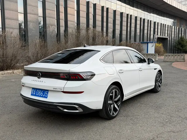 Volkswagen Lamando — Фото автомобиля 7