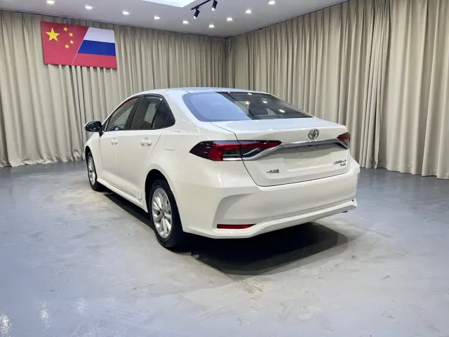 Toyota Corolla — Фото автомобиля 4