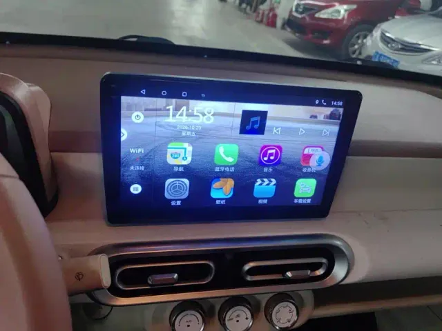 Wuling Hongguang Mini EV — Фото автомобиля 13