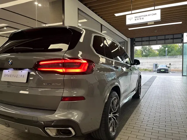 BMW X5 — Фото автомобиля 21