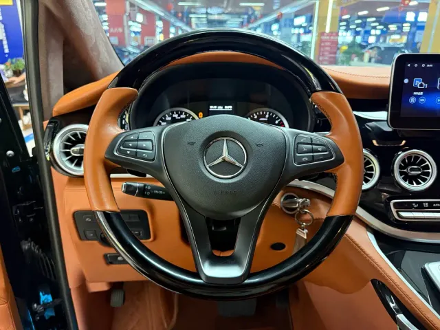Mercedes-Benz Vito — Фото автомобиля 9