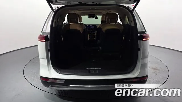 Kia Canival Carnival 4 поколение Бензин 9 мест Signature — Фото автомобиля 14