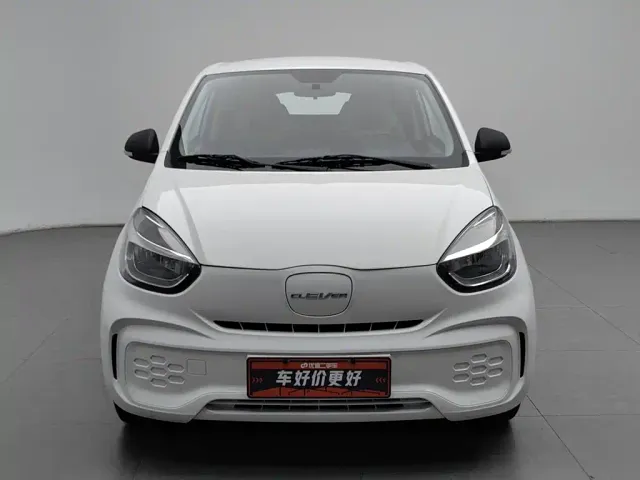 Roewe Clever — Фото автомобиля 3