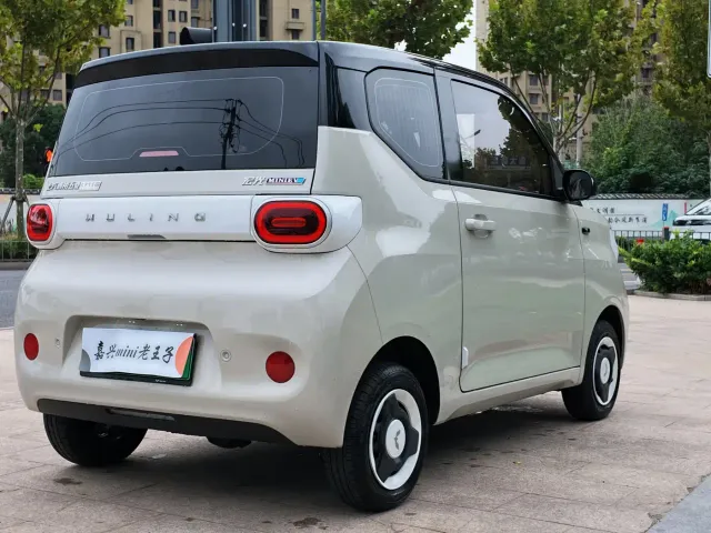 Wuling Hongguang Mini EV — Фото автомобиля 6