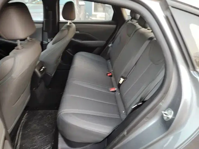 BYD Qin PLUS — Фото автомобиля 16