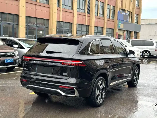 Geely Xingyue L — Фото автомобиля 9