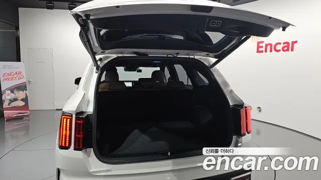 Kia Sorento Sorento 4-е поколение Дизель 2.2 2WD — Фото автомобиля 30