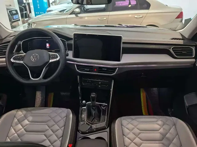 Volkswagen Tayron — Фото автомобиля 8