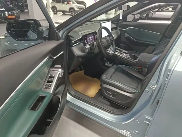 GAC Trumpchi Emkoo — Фото автомобиля 15