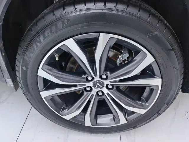 Lexus RX — Фото автомобиля 6