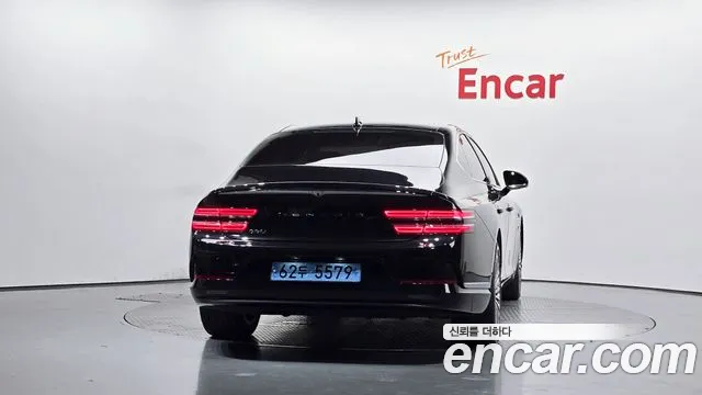 Genesis G80 Electrified G80 (RG3) — Фото автомобиля 3