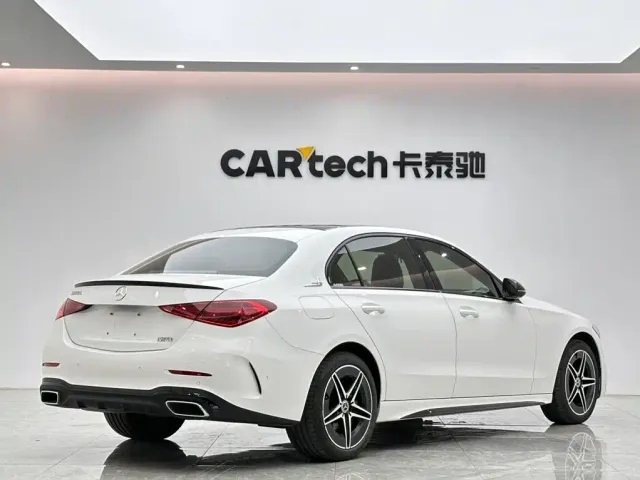 Mercedes-Benz C-Class — Фото автомобиля 5