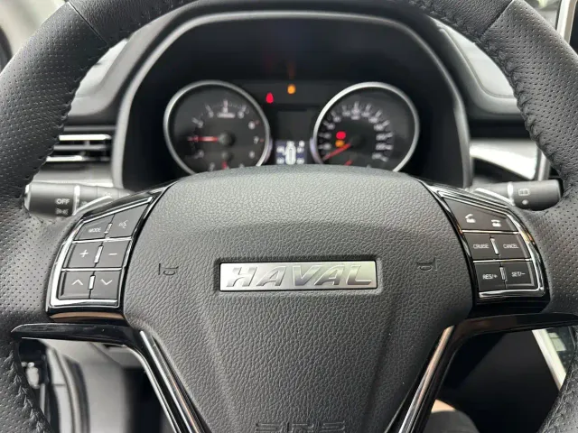 Haval M6 — Фото автомобиля 14