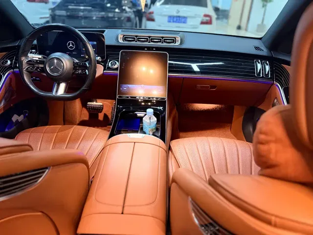 Mercedes-Benz S-Class — Фото автомобиля 7