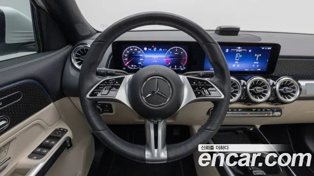 Mercedes-Benz GLB-Class — Фото автомобиля 20