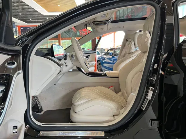Mercedes-Benz S-Class — Фото автомобиля 7