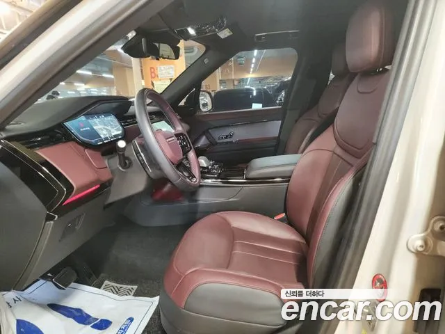Land Rover Range Rover Sport — Фото автомобиля 5