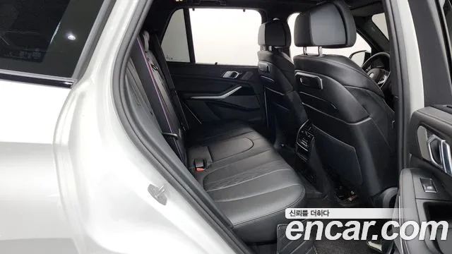 BMW X5 — Фото автомобиля 11