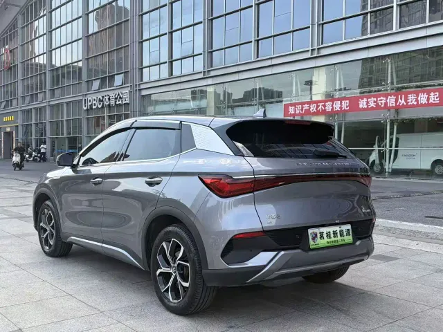 BYD Yuan PLUS — Фото автомобиля 10