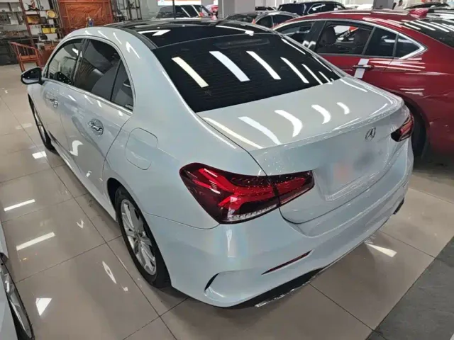 Mercedes-Benz A-Class — Фото автомобиля 4