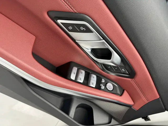 BMW 3 Series — Фото автомобиля 8