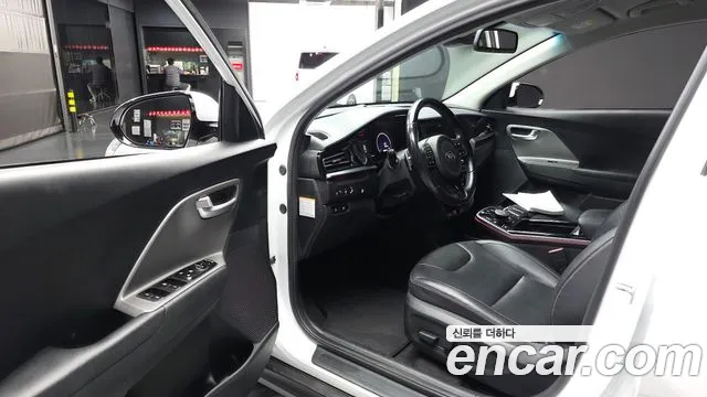 Kia Niro Niro Plus Earth — Фото автомобиля 10