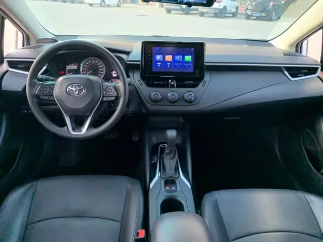 Toyota Corolla — Фото автомобиля 10
