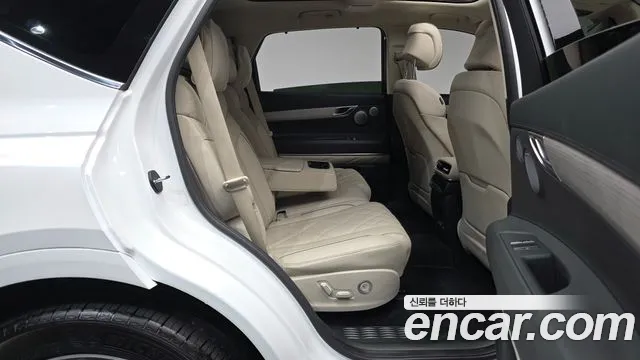 Genesis GV80 — Фото автомобиля 11