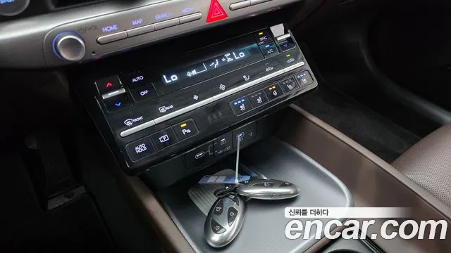 Hyundai Grandeur GN7 — Фото автомобиля 18