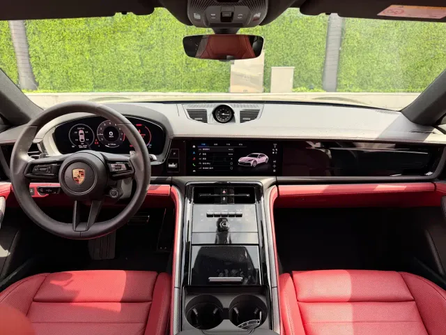 Porsche Panamera — Фото автомобиля 17