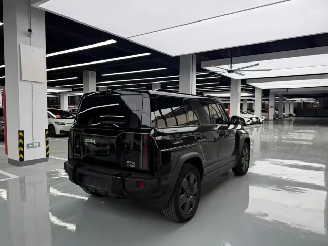 iCAR 03 — Фото автомобиля 16
